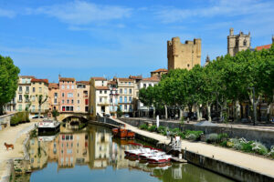 Canal de la Robine mit Händlerbrücke, Narbonne