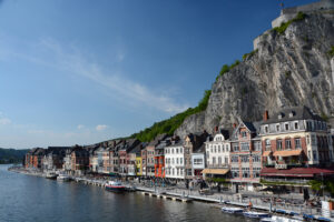 Das hübsche Städtchen Dinant an der Maas