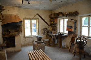 In der „GeNuss Schmiede“ befindet sich auch ein kleines Museum