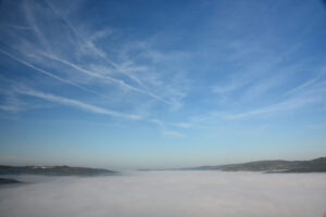 Blick in die morgendlichen Nebelfelder um Motovun